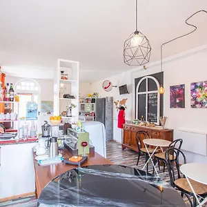 Maison44 Bed and breakfast